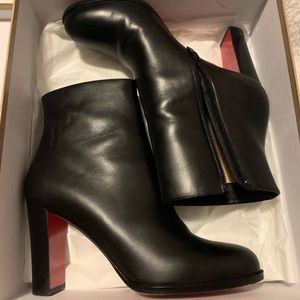 Christian Louboutin Adox Bootie sZ41 Retail $995